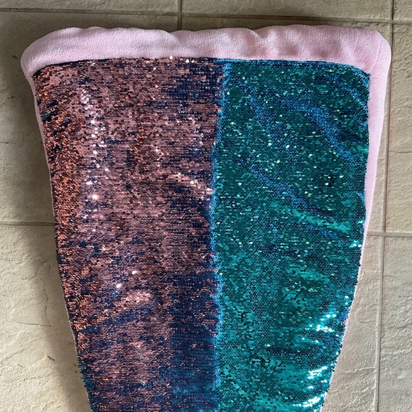 Cynthia Rowley Mermaid Snuggle Tail,  Blanket Sleeping Bag, One Size, for kids - Picture 6 of 14